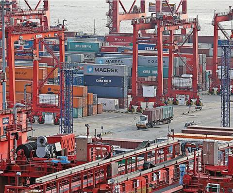 新冠疫情全球蔓延 你以為貨物進出口與你無關(guān)？